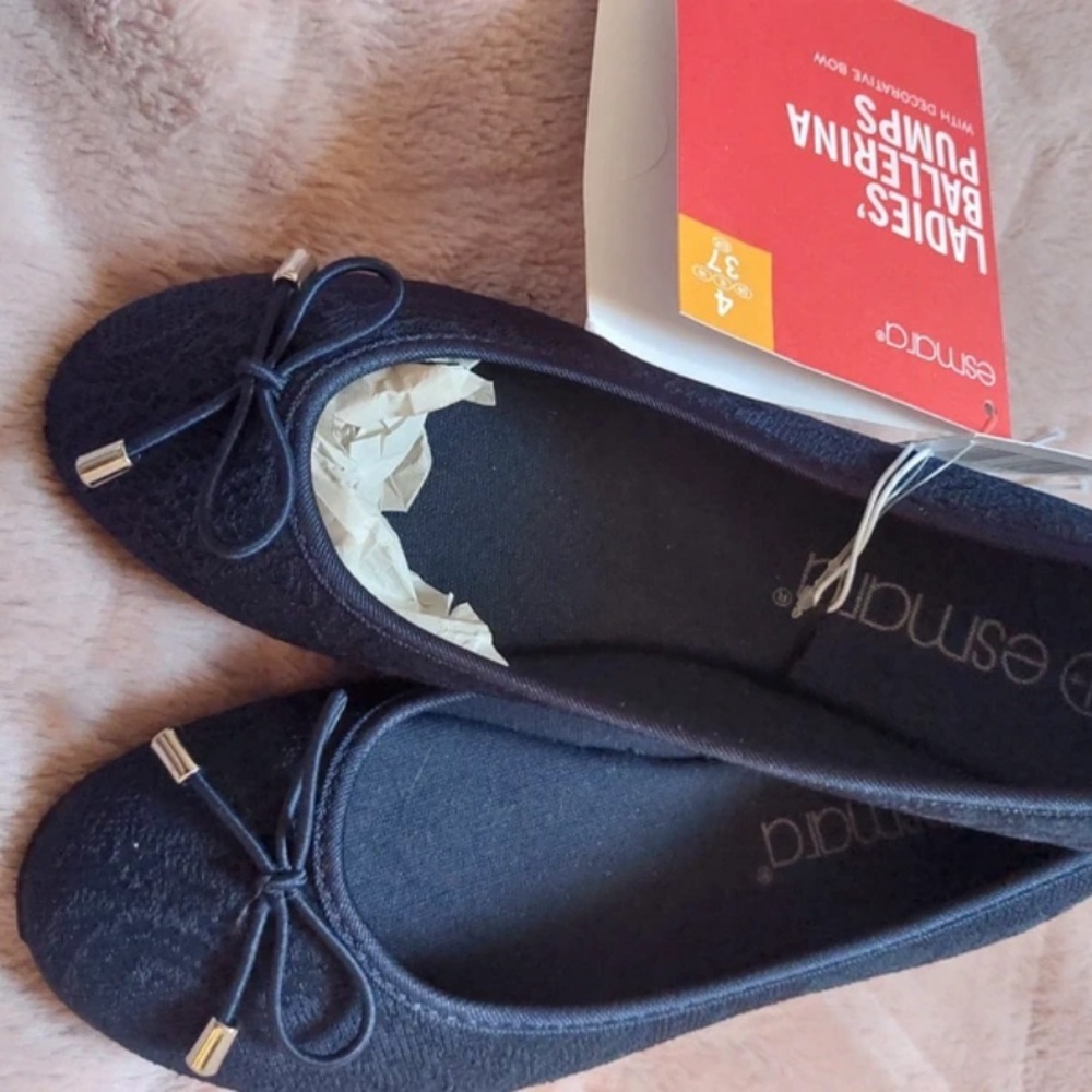 Esmoda Women's Elegant Navy Ballet Flats